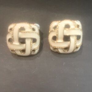 Vintage earrings (knots)